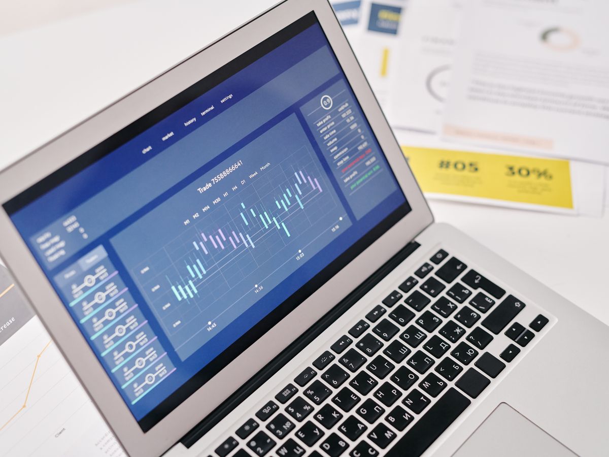 Empréstimo com garantia de investimento vale a pena em 2026?